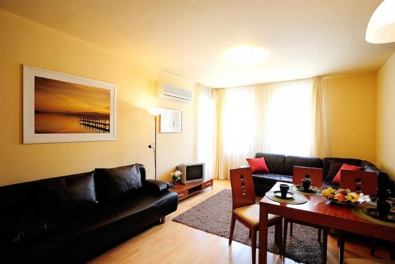 King Budapest Apartments ภายนอก รูปภาพ